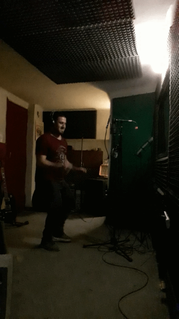 Gif del Sante, guitarrista de Alienhits, banda con la que trabajé por un año.